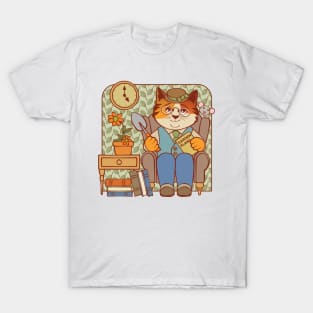 Armchair Gardener Cat and Mouse T-Shirt